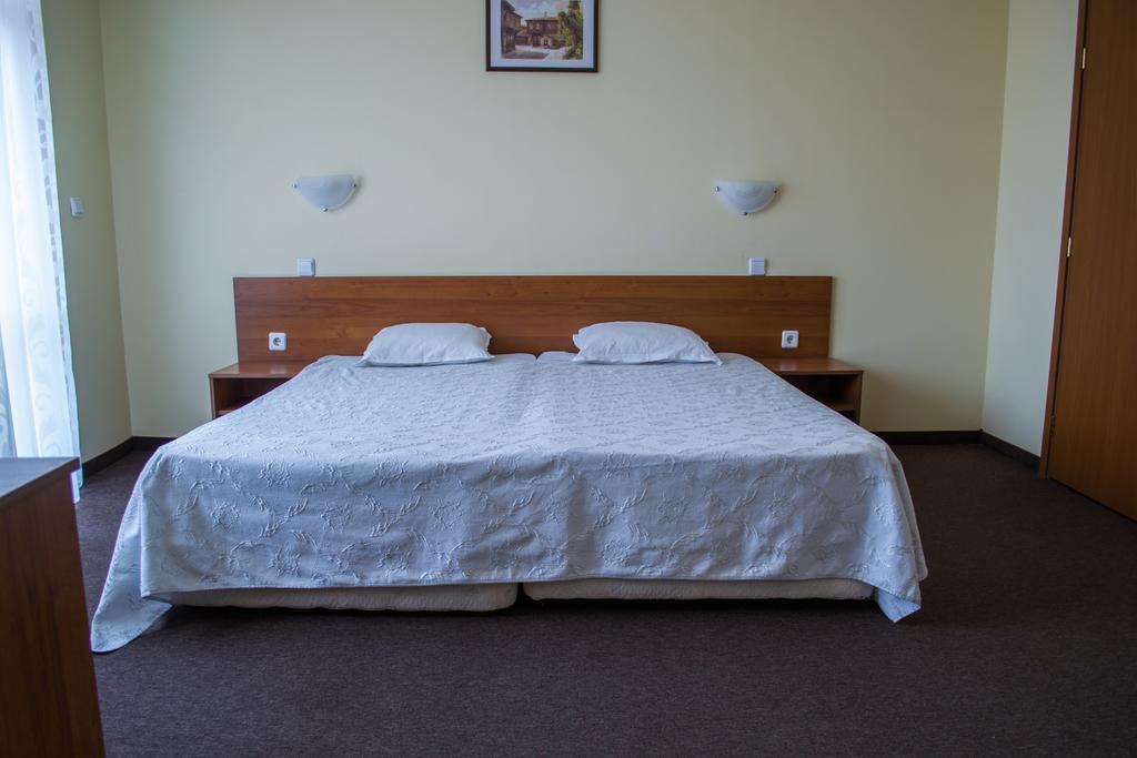 Sandor Hotel Nesebar Bagian luar foto
