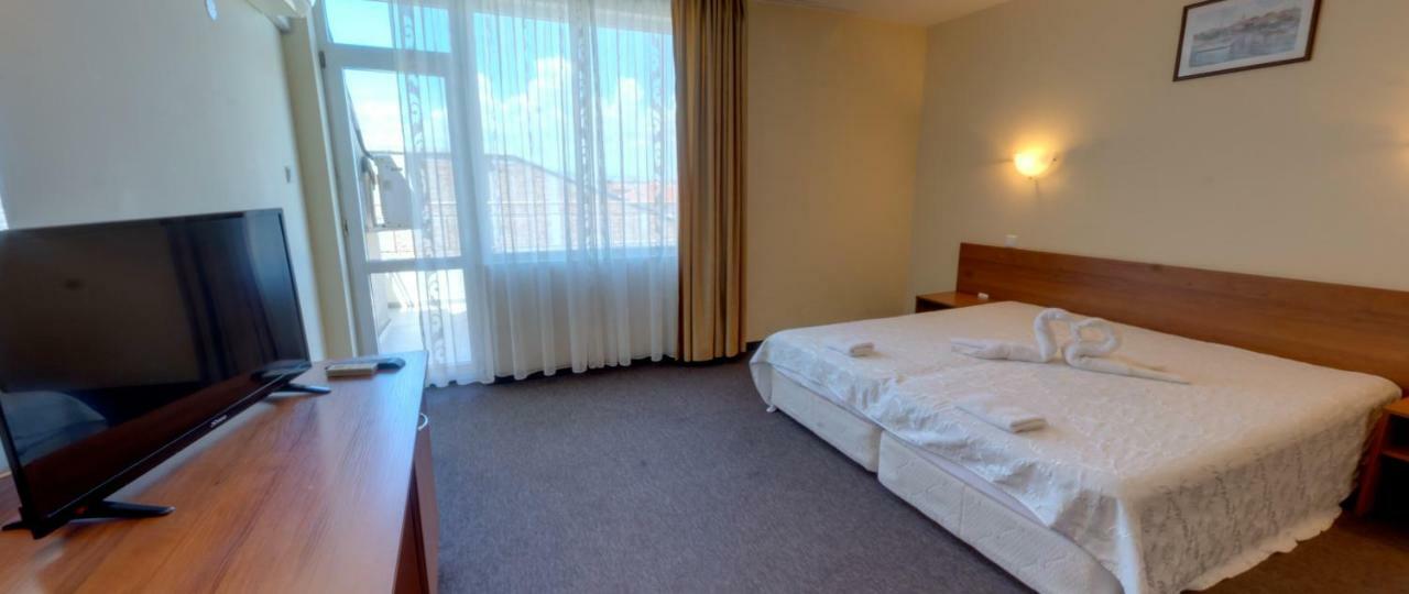 Sandor Hotel Nesebar Bagian luar foto