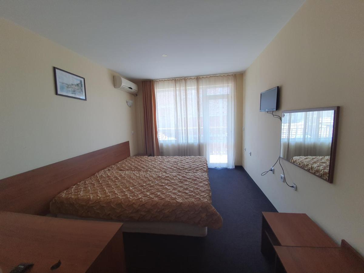 Sandor Hotel Nesebar Bagian luar foto