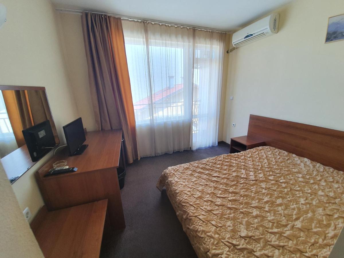 Sandor Hotel Nesebar Bagian luar foto