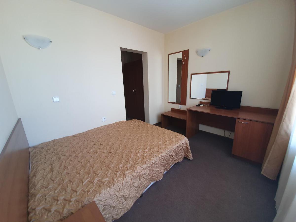 Sandor Hotel Nesebar Bagian luar foto